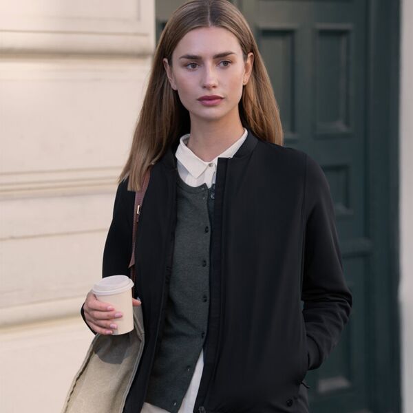 Women’s Westlake – performance hybrid jacket Thumbnail